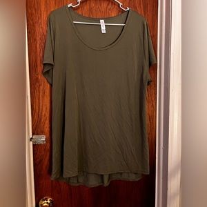 Lularoe Irma tunic 2x